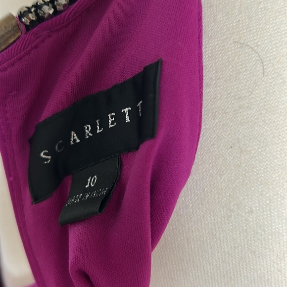 Scarlett Size 10, Sleeveless, Black Faux Diamonds around neck piece. - Picture 4 of 5